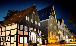 Licht an oder Licht aus? Am kommenden Freitag ist die Nachtabschaltung in Gütersloh Thema im Rat. Licht an oder Licht aus? Am kommenden Freitag ist die Nachtabschaltung in Gütersloh Thema im Rat.