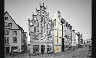 Die Architekten Wannenmacher + Möller entwarfen eine Aufstockung für das einstöckige Geschäft zwischen Crüwlllhaus und Rüter. - Visualisierung: Architekten Wannenmacher + Möller Die Architekten Wannenmacher + Möller entwarfen eine Aufstockung für das einstöckige Geschäft zwischen Crüwlllhaus und Rüter. - Visualisierung: Architekten Wannenmacher + Möller