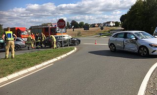 Zwei graue Autos der Marke Mercedes-Benz waren am Unfall beteiligt. - Josef Köhne Zwei graue Autos der Marke Mercedes-Benz waren am Unfall beteiligt. - Josef Köhne