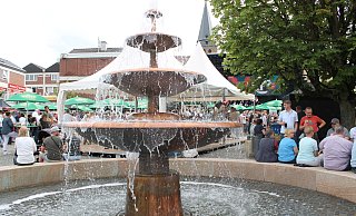 Das Bierbrunnenfest wird Mitte August gefeiert. - Barre Das Bierbrunnenfest wird Mitte August gefeiert. - Barre