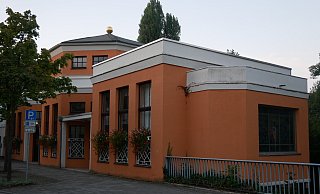 Der schöne Schein trügt: Die Kaiser-Karls-Trinkhalle ist heuteein Sanierungsfall. - Klaus Karenfeld Der schöne Schein trügt: Die Kaiser-Karls-Trinkhalle ist heuteein Sanierungsfall. - Klaus Karenfeld