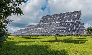 Die Pläne zum Bau von Photovoltaik-Anlagen sind umstritten. - Symbolfoto: Pixabay/mrganso Die Pläne zum Bau von Photovoltaik-Anlagen sind umstritten. - Symbolfoto: Pixabay/mrganso