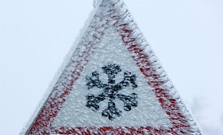 Noch bis Montagabend, 18 Uhr, gilt eine amtliche Warnung des Deutschen Wetterdienses vor leichtem Schneefall in Gütersloh. - Symbolfoto/dpa Noch bis Montagabend, 18 Uhr, gilt eine amtliche Warnung des Deutschen Wetterdienses vor leichtem Schneefall in Gütersloh. - Symbolfoto/dpa