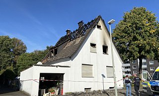 Die Ursache für das Feuer in einem Einfamilienhaus war laut Polizei ein technischer Defekt in der Elektrik. - Dana Stoll Die Ursache für das Feuer in einem Einfamilienhaus war laut Polizei ein technischer Defekt in der Elektrik. - Dana Stoll