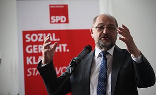 Martin Schulz sprach auf Einladung der Löhner SPD im Alten Wartesaal über die Wichtigkeit der Europawahl. - Felix Eisele Martin Schulz sprach auf Einladung der Löhner SPD im Alten Wartesaal über die Wichtigkeit der Europawahl. - Felix Eisele