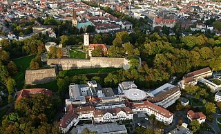 Im Vorgang um den Serienvergewaltigers des Evangelischen Klinikum Bethel (EvKB) gibt es eine strittige Entscheidung der Staatsanwaltschaft. - NW Im Vorgang um den Serienvergewaltigers des Evangelischen Klinikum Bethel (EvKB) gibt es eine strittige Entscheidung der Staatsanwaltschaft. - NW