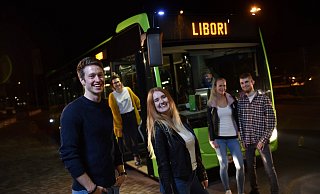 Während der Libori-Festwoche werden wieder mehr Nachtexpressbusse von Paderborn aus ins Umland fahren. - NPH Während der Libori-Festwoche werden wieder mehr Nachtexpressbusse von Paderborn aus ins Umland fahren. - NPH