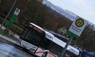 Ein Schulbus wartet in Nieheim auf Schüler. - David Schellenberg Ein Schulbus wartet in Nieheim auf Schüler. - David Schellenberg