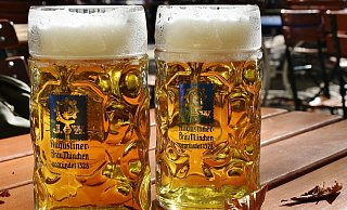 Wo kann man im Kreis Herford im Sommer am besten sein Kaltgetränk genießen? Wir suchen den schönsten Biergarten vor Ort. - (Symbolbild): Pixabay Wo kann man im Kreis Herford im Sommer am besten sein Kaltgetränk genießen? Wir suchen den schönsten Biergarten vor Ort. - (Symbolbild): Pixabay