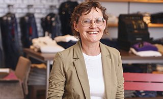 Astrid Kappel-Sudbrock leitet das Modehaus am Rathausplatz in dritter Generation. - Joerg Saenger Astrid Kappel-Sudbrock leitet das Modehaus am Rathausplatz in dritter Generation. - Joerg Saenger