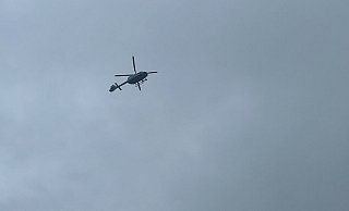 Der Polizeihubschrauber flog gegen 9 Uhr über Minden. - Patrick Schwemling Der Polizeihubschrauber flog gegen 9 Uhr über Minden. - Patrick Schwemling
