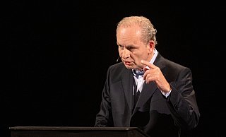 Ferdinand von Schirach zu Gast im Stadttheater. - Mike-Dennis Mller Ferdinand von Schirach zu Gast im Stadttheater. - Mike-Dennis Mller