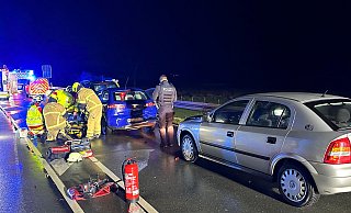 Bei einem Auffahrunfall auf der Münstersstraße (B64) in Höhe Sande wurden am Donnerstagmorgen zwei Frauen verletzt, eine von ihnen schwer. - Ralph Meyer Bei einem Auffahrunfall auf der Münstersstraße (B64) in Höhe Sande wurden am Donnerstagmorgen zwei Frauen verletzt, eine von ihnen schwer. - Ralph Meyer