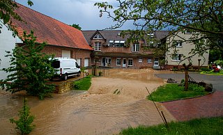 Der Hof war bereits vor zwei Wochen vollends geflutet. - Michael Horst Der Hof war bereits vor zwei Wochen vollends geflutet. - Michael Horst