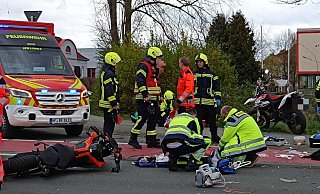 Zu einem schweren Verkehrsunfall war es auf der B61 in Herford gekommen. - Claus Frickemeier Zu einem schweren Verkehrsunfall war es auf der B61 in Herford gekommen. - Claus Frickemeier