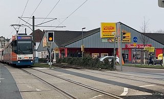 Tatort: Zwei Senioren geraten auf dem Gelände des Netto-Marktes übel aneinander. - Jens Reichenbach Tatort: Zwei Senioren geraten auf dem Gelände des Netto-Marktes übel aneinander. - Jens Reichenbach