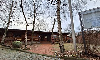 Das bekannte Blockhaus an der Hangbaumstraße in Bünde steht schon wieder leer. - Peter Heidbrink Das bekannte Blockhaus an der Hangbaumstraße in Bünde steht schon wieder leer. - Peter Heidbrink