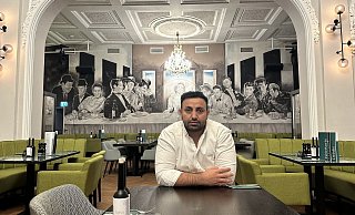 Scarabeo-Inhaber Mohamed Salah arbeitet seit mehr als 15 Jahren in der Gastronomie. Das, was sich am Sonntag in seiner Event-Location ereignet hat, habe er noch nie erlebt, sagt der 31-Jährige. - Patrick Schwemling Scarabeo-Inhaber Mohamed Salah arbeitet seit mehr als 15 Jahren in der Gastronomie. Das, was sich am Sonntag in seiner Event-Location ereignet hat, habe er noch nie erlebt, sagt der 31-Jährige. - Patrick Schwemling