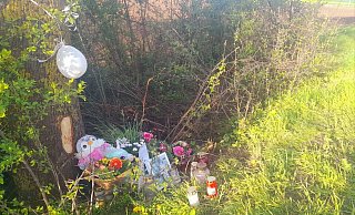 Bei dem Unfall starben zwei Kinder – ein zehnjähriges Mädchen und ihre vierjährige Schwester. - Simone Flörke Bei dem Unfall starben zwei Kinder – ein zehnjähriges Mädchen und ihre vierjährige Schwester. - Simone Flörke