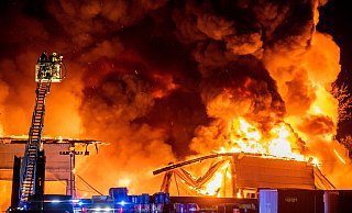 Die Polizei stellt die Brandermittlungen zum Feuer bei Relux ein. - Lino Mirgeler Die Polizei stellt die Brandermittlungen zum Feuer bei Relux ein. - Lino Mirgeler
