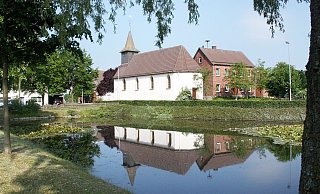 In einem seit vielen Jahren leer stehenden Haus in der Nähe des Dorfangers in der Marienmünsteraner Ortschaft Löwendorf wurde die Leiche von Ulrich R. entdeckt. - David Schellenberg In einem seit vielen Jahren leer stehenden Haus in der Nähe des Dorfangers in der Marienmünsteraner Ortschaft Löwendorf wurde die Leiche von Ulrich R. entdeckt. - David Schellenberg