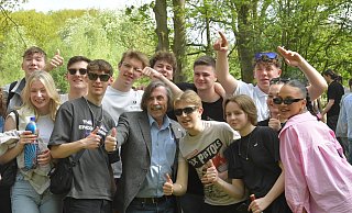 Beliebt: 70 Selfies mit dem Bürgermeister am 1. Mai. Foto: jed - Jens Dünhölter Beliebt: 70 Selfies mit dem Bürgermeister am 1. Mai. Foto: jed - Jens Dünhölter