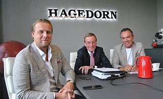 Gesprächsbereit: Geschäftsführer Rick Mädel (v.l.), Rechtsanwalt Michael Hoppenberg, Unternehmer Thomas Hagedorn. Foto: Osterkamp - Ludger Osterkamp Gesprächsbereit: Geschäftsführer Rick Mädel (v.l.), Rechtsanwalt Michael Hoppenberg, Unternehmer Thomas Hagedorn. Foto: Osterkamp - Ludger Osterkamp