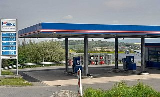 Die Tankstelle im Nieheimer Industriegebiet Alersfelde wurde nicht zum ersten Mal Ziel von Kriminellen. - Simone Flörke Die Tankstelle im Nieheimer Industriegebiet Alersfelde wurde nicht zum ersten Mal Ziel von Kriminellen. - Simone Flörke