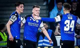 Das Abwehrduo Maximilian Großer (links) und Leon Schneider bleibt Arminia längerfristig erhalten. - Sarah Jonek Fotografie Das Abwehrduo Maximilian Großer (links) und Leon Schneider bleibt Arminia längerfristig erhalten. - Sarah Jonek Fotografie