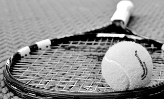Bei den Tennis-Stadtmeisterschaften waren Lothar Kampmeier und seine Frau Rosa Seriensieger. - Pixabay Bei den Tennis-Stadtmeisterschaften waren Lothar Kampmeier und seine Frau Rosa Seriensieger. - Pixabay
