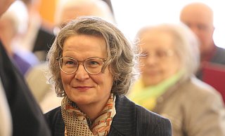 Ina Scharrenbach, Ministerin für Heimat, Kommunales, Bau und Digitales soll gegen die Landesverfassung verstoßen haben. - Claus Frickemeier Ina Scharrenbach, Ministerin für Heimat, Kommunales, Bau und Digitales soll gegen die Landesverfassung verstoßen haben. - Claus Frickemeier