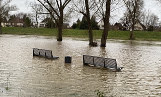 Das Hochwasser hat im Werreauenpark schwere Schäden verursacht. - Dirk Windmöller Das Hochwasser hat im Werreauenpark schwere Schäden verursacht. - Dirk Windmöller