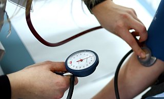 Der Marburger Bund zeigte sich stolz auf das Gehaltsplus für Ärztinnen und Ärzte in kommunalen Kliniken noch in diesem Jahr. - Britta Pedersen Der Marburger Bund zeigte sich stolz auf das Gehaltsplus für Ärztinnen und Ärzte in kommunalen Kliniken noch in diesem Jahr. - Britta Pedersen