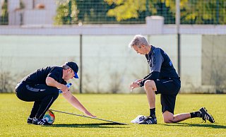 Chefcoach Lukas Kwasniok (l.) und Co-Trainer Frank Kaspari werden im Trainingslager in Österreich in den nächsten Tagen auch wieder an der Taktik tüfteln. - Besim Mazhiqi Chefcoach Lukas Kwasniok (l.) und Co-Trainer Frank Kaspari werden im Trainingslager in Österreich in den nächsten Tagen auch wieder an der Taktik tüfteln. - Besim Mazhiqi