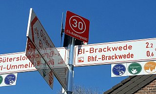 Unser Startpunkt: An der Ferdinandstraße am Luttertal geht's los - so wie hier sind die Schilder nun überall perfekt. - Kurt Ehmke Unser Startpunkt: An der Ferdinandstraße am Luttertal geht's los - so wie hier sind die Schilder nun überall perfekt. - Kurt Ehmke