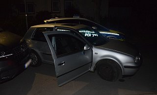 Mit diesem Golf war der 20-Jährige in Spenge unterwegs. - Polizei Herford Mit diesem Golf war der 20-Jährige in Spenge unterwegs. - Polizei Herford