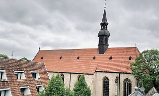 Nachbarschafts-Streit um die Abluft aus dem Schornstein eines Bielefelder Bistros. - Stefan Becker Nachbarschafts-Streit um die Abluft aus dem Schornstein eines Bielefelder Bistros. - Stefan Becker