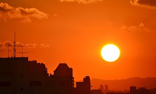 Besonders an heißen Sommertagen sollten Bürgerinnen und Bürger auch auf die Ozonwerte achten, denn sie können Auswirkungen auf die Gesundheit haben (Symbolbild). - Pixabay Besonders an heißen Sommertagen sollten Bürgerinnen und Bürger auch auf die Ozonwerte achten, denn sie können Auswirkungen auf die Gesundheit haben (Symbolbild). - Pixabay