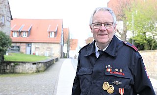 Heinrich Engemann ist mit 67 Jahren aus dem aktiven Feuerwehrdienst ausgeschieden. Mit 17 kam er zur Freiwilligen Feuerwehr - nachdem er schon knapp fünf Jahre davor schon zur Jugendfeuerwehr gekommen war. - Simone Flörke Heinrich Engemann ist mit 67 Jahren aus dem aktiven Feuerwehrdienst ausgeschieden. Mit 17 kam er zur Freiwilligen Feuerwehr - nachdem er schon knapp fünf Jahre davor schon zur Jugendfeuerwehr gekommen war. - Simone Flörke