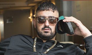 Haftbefehl, Identifikationsfigur junger Migranten, hat mit dem einen oder anderen Song antisemitische Stereotype verbreitet. - picture alliance / dpa Haftbefehl, Identifikationsfigur junger Migranten, hat mit dem einen oder anderen Song antisemitische Stereotype verbreitet. - picture alliance / dpa