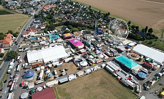 Jeder Standplatz auf dem Blasheimer Marktgelände ist begehrt. In diesem Jahr wird für jeden Quadratmeter eine deutlich höhere Gebühr fällig. - Torsten Hagemann Jeder Standplatz auf dem Blasheimer Marktgelände ist begehrt. In diesem Jahr wird für jeden Quadratmeter eine deutlich höhere Gebühr fällig. - Torsten Hagemann