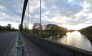 Ein Schiffskapitän hatte das Tier an einer Kanalbrücke in Stirpe (Gemeinde Bohmte) entdeckt (Symbolfoto). - Joern Spreen-Ledebur (Symbolfoto) Ein Schiffskapitän hatte das Tier an einer Kanalbrücke in Stirpe (Gemeinde Bohmte) entdeckt (Symbolfoto). - Joern Spreen-Ledebur (Symbolfoto)