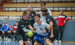 Es wird eine enge Saison für Dominic Wehmeyer und die Oberliga-Männer des TuS 97, hier im Testspiel gegen den TV Verl. - Sarah Jonek Fotografie Es wird eine enge Saison für Dominic Wehmeyer und die Oberliga-Männer des TuS 97, hier im Testspiel gegen den TV Verl. - Sarah Jonek Fotografie