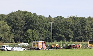 Der Rettungsdienst war im Einsatz, um die Beteiligten in Krankenhäuser zu transportieren. - Thorsten Heß Der Rettungsdienst war im Einsatz, um die Beteiligten in Krankenhäuser zu transportieren. - Thorsten Heß