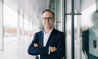 Der Extremismusforscher Andreas Zick hat sich besorgt über eine zunehmende Fremdenfeindlichkeit geäußert. - epd-bild / Universitaet Bielefeld Der Extremismusforscher Andreas Zick hat sich besorgt über eine zunehmende Fremdenfeindlichkeit geäußert. - epd-bild / Universitaet Bielefeld