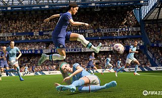 Sam Kerr ist der weibliche Superstar und die Coverfrau von "FIFA 23". Überhaupt wird den Fußballerinnen immer mehr virtuelle Präsenz gegeben - noch fehlt allerdings die deutsche Bundesliga. - Screenshot: EA Sam Kerr ist der weibliche Superstar und die Coverfrau von "FIFA 23". Überhaupt wird den Fußballerinnen immer mehr virtuelle Präsenz gegeben - noch fehlt allerdings die deutsche Bundesliga. - Screenshot: EA