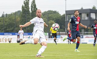 Fokussiert: Patrick Kurzen (l.) und der SV Rödinghausen wollen gegen Fortuna Düsseldorf II ähnlich engagiert auftreten wie zuletzt in Bielefeld. - Joel Beinke Fokussiert: Patrick Kurzen (l.) und der SV Rödinghausen wollen gegen Fortuna Düsseldorf II ähnlich engagiert auftreten wie zuletzt in Bielefeld. - Joel Beinke