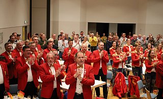 Beste Stimmung herrschte bei der Generalversammlung der Eintracht am Freitagabend. - Regina Brucksch Beste Stimmung herrschte bei der Generalversammlung der Eintracht am Freitagabend. - Regina Brucksch