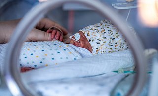 Extreme Frühchen sollen in OWL nach dem Willen des NRW-Gesundheitsministeriums künftig nicht mehr an fünf, sondern nur noch an drei Standorten versorgt werden dürfen. - picture alliance/dpa Extreme Frühchen sollen in OWL nach dem Willen des NRW-Gesundheitsministeriums künftig nicht mehr an fünf, sondern nur noch an drei Standorten versorgt werden dürfen. - picture alliance/dpa