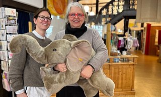 Dorothea Topolan und ihre Tochter Kathrin Kröker geben die Aufgabe ihres Fachgeschäfts Popolino Windelhaus bekannt. - Robert Becker Dorothea Topolan und ihre Tochter Kathrin Kröker geben die Aufgabe ihres Fachgeschäfts Popolino Windelhaus bekannt. - Robert Becker